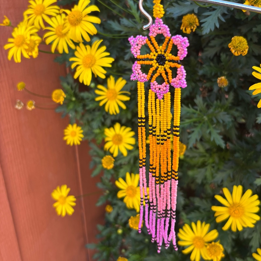 💕New Listing 💕 Handmade Chakira bead extra long earrings - Picture 2 of 8